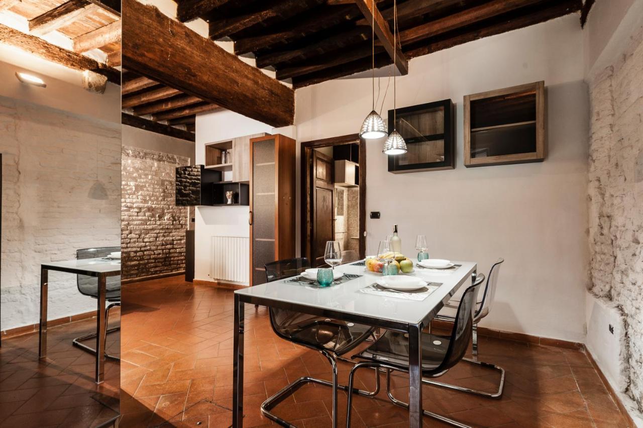 Apartamento Hostly - Garden House Near The Tower - Historical House With Private Garden Pisa Exterior foto